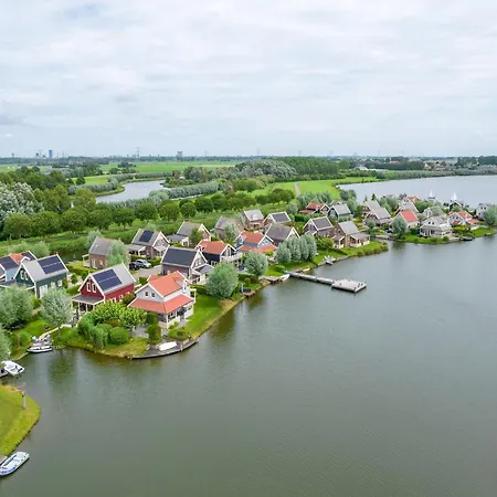 度假居 By Water Near Rotterdam