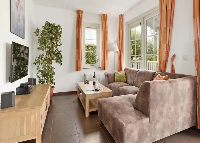 Сasa de vacaciones By Water Near Rotterdam