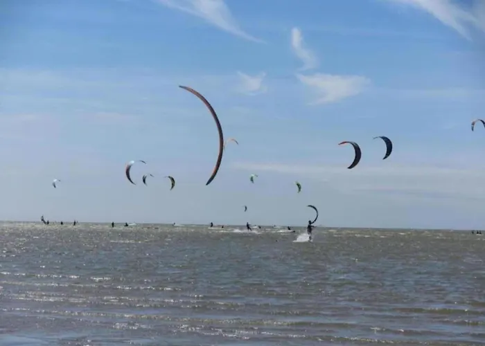 By Water Near Rotterdam * Simonshaven