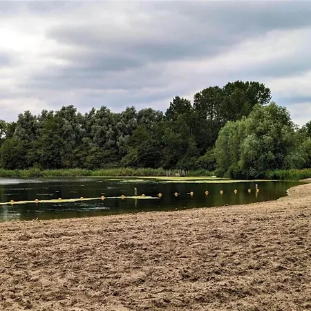 By Water Near Rotterdam Dom wakacyjny *